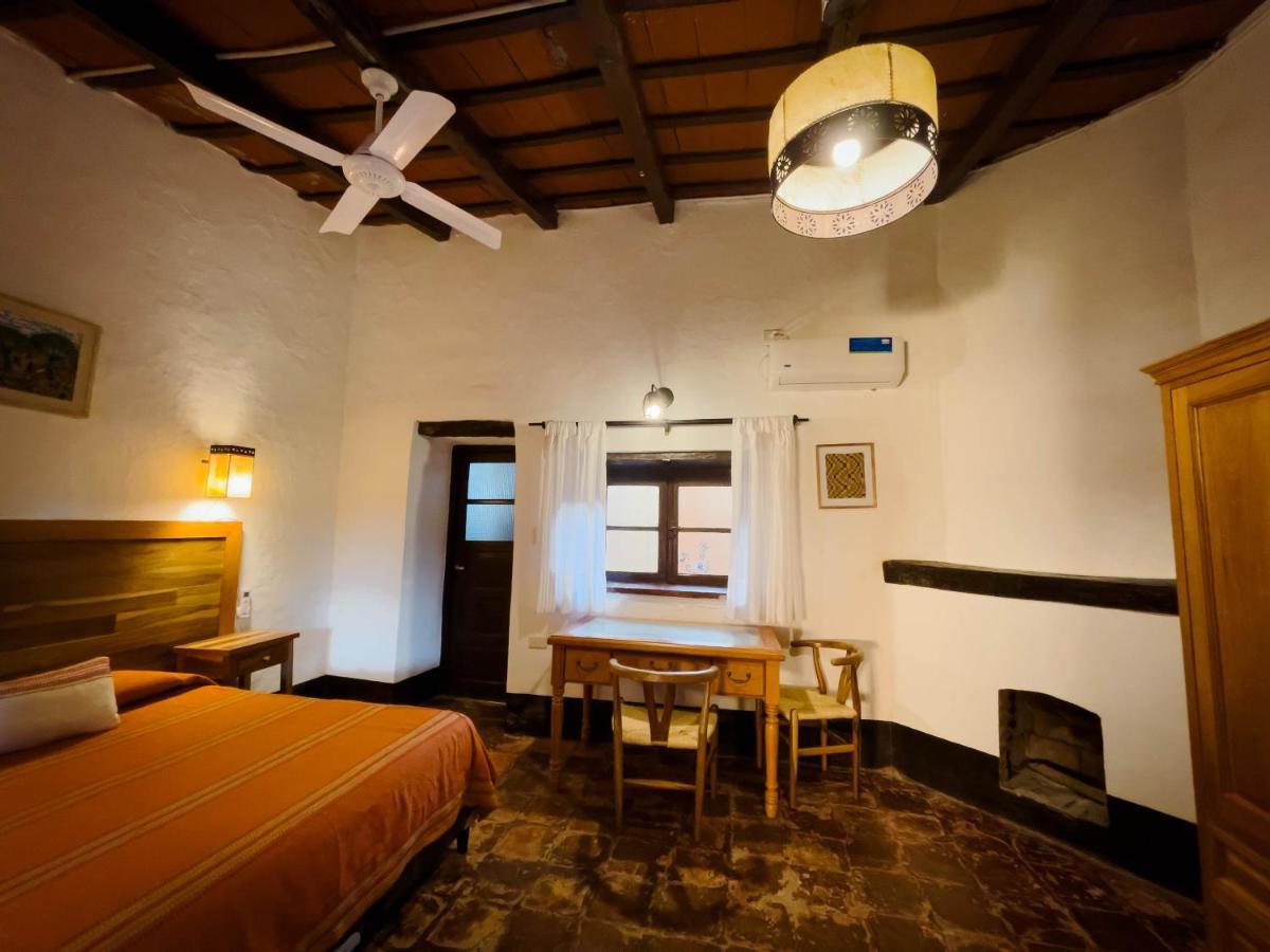 La Casona De Moldes Hotel Coronel Moldes Eksteriør billede