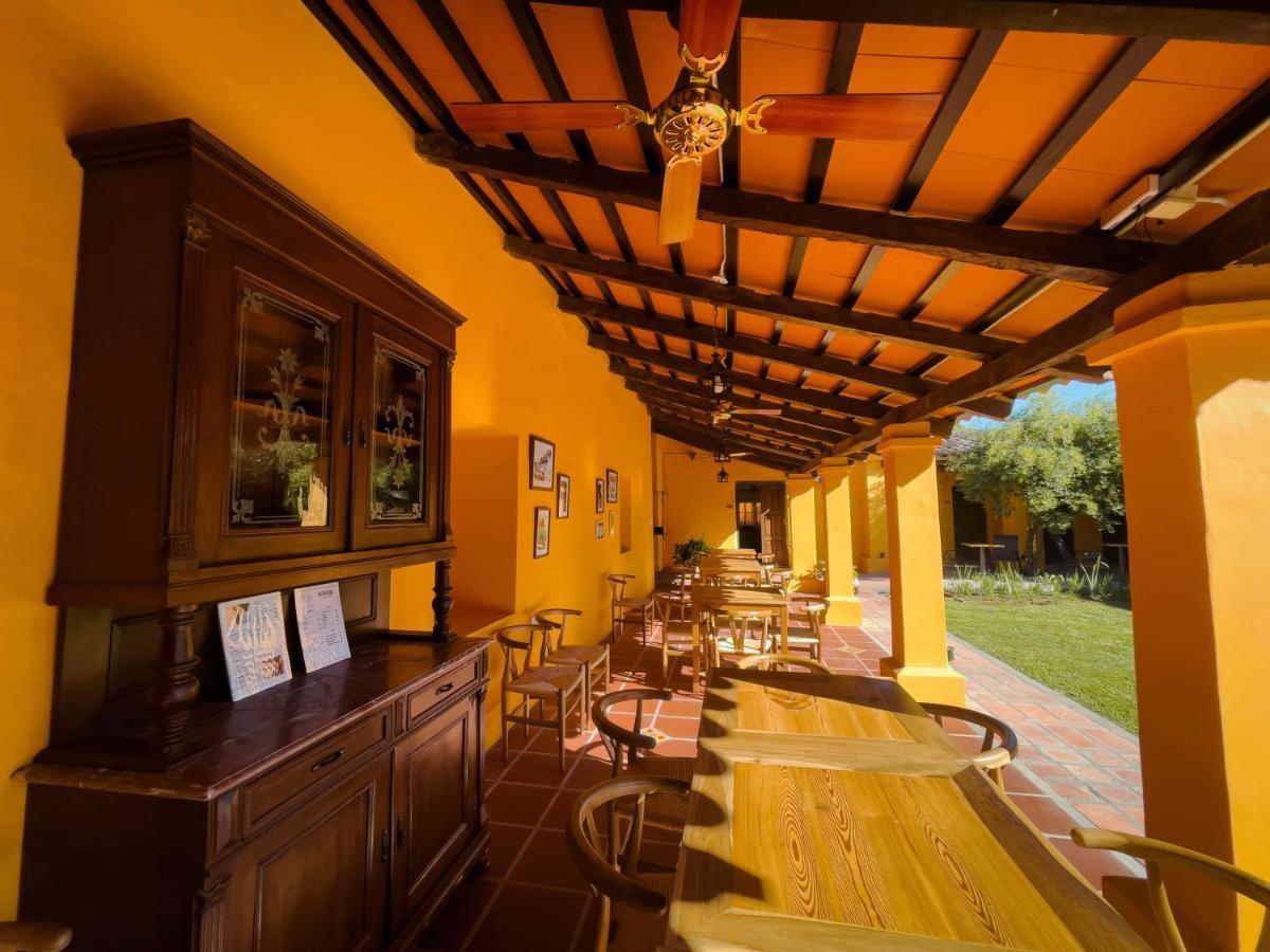 La Casona De Moldes Hotel Coronel Moldes Eksteriør billede